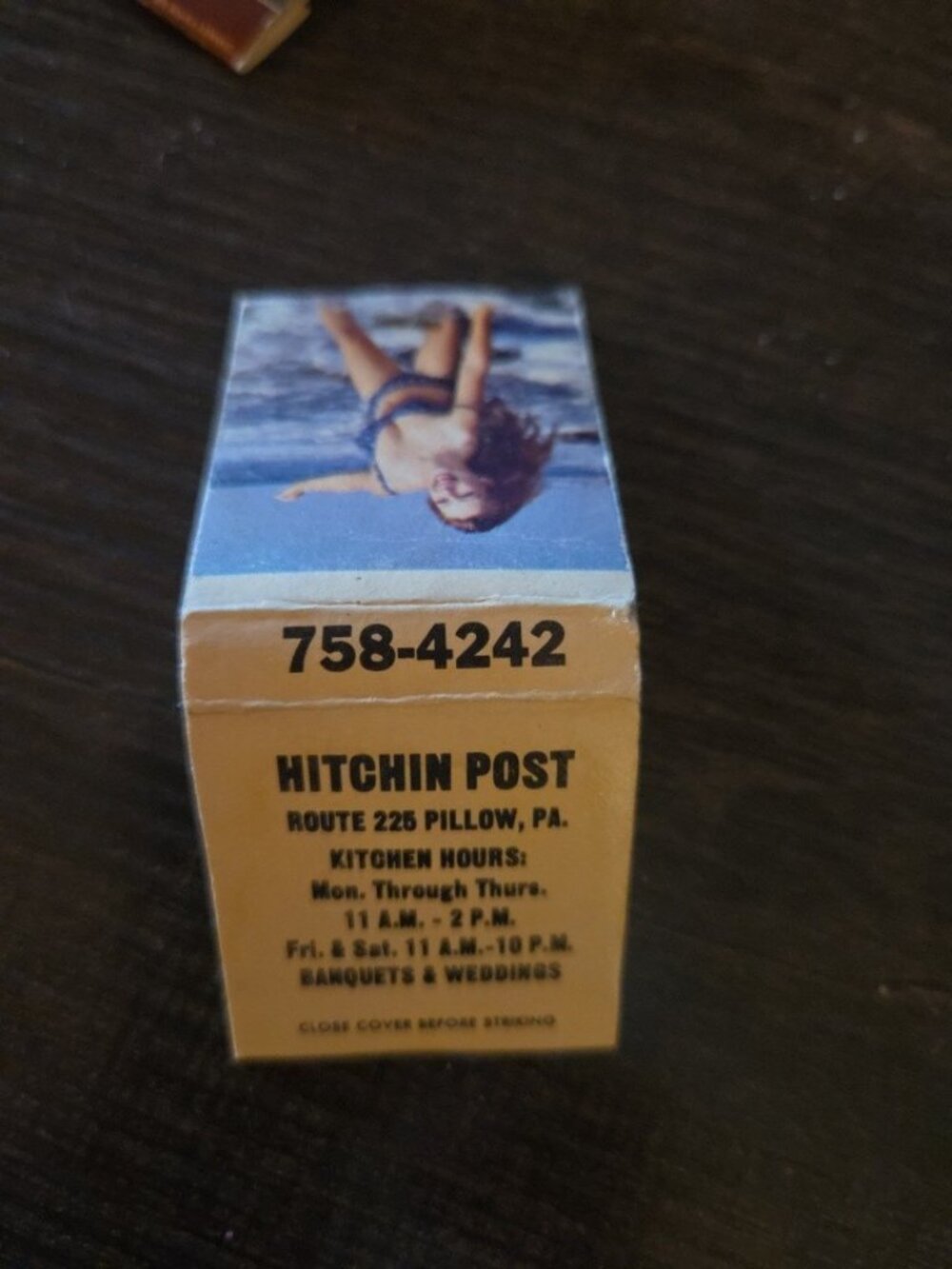 Vintage Hitchin Post Restaurant Women In Bikini Matchbook Never Used Good Condit